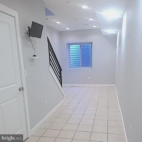 1906 E HAROLD ST, Philadelphia, PA 19125