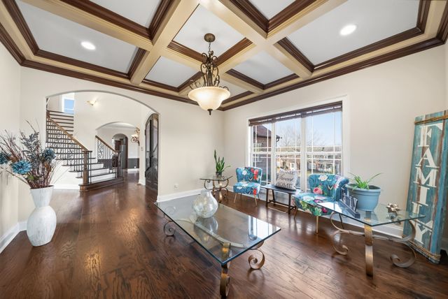 531 Stonegate Dr, Clarksville, TN 37043