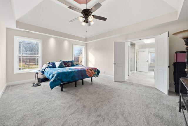 531 Stonegate Dr, Clarksville, TN 37043