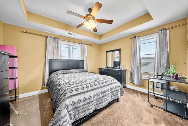 531 Stonegate Dr, Clarksville, TN 37043