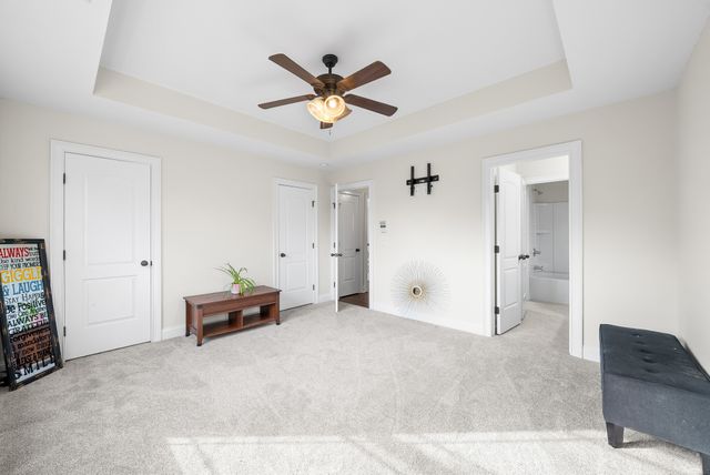 531 Stonegate Dr, Clarksville, TN 37043