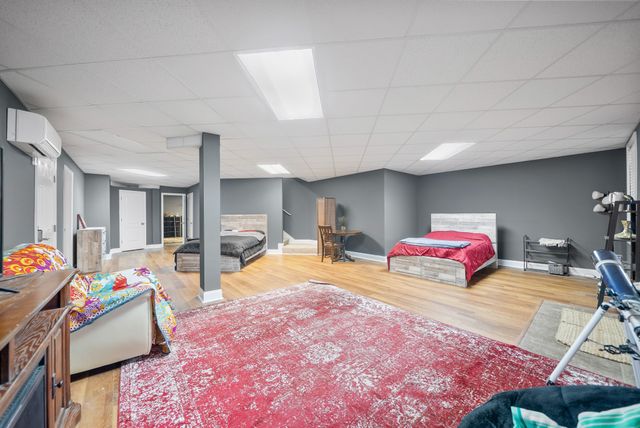 531 Stonegate Dr, Clarksville, TN 37043