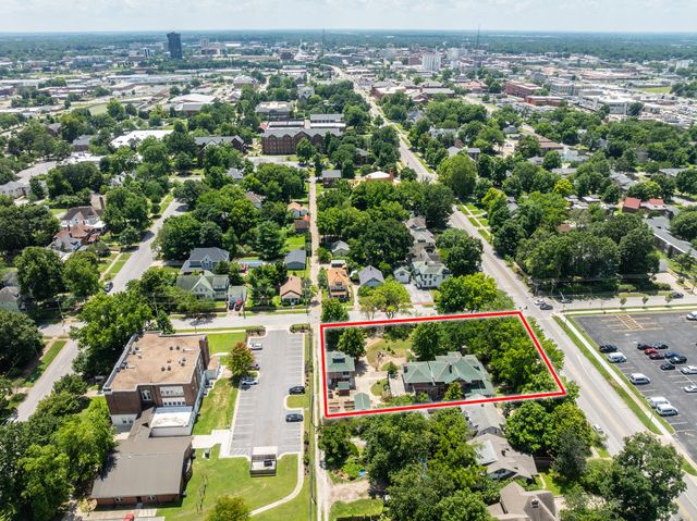 1414 N Benton Avenue, Springfield, MO 65802