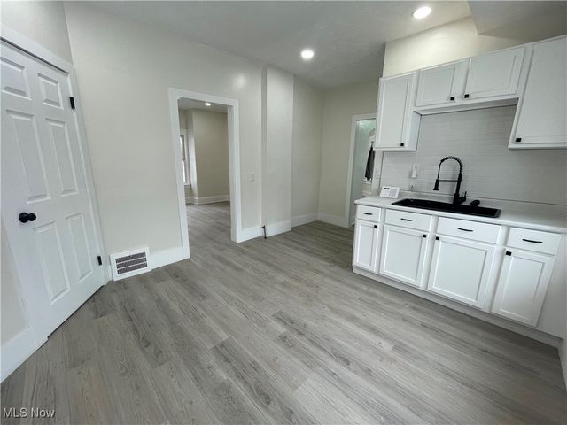 9703 Elwell Avenue, Cleveland, OH 44104