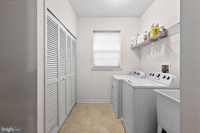 27 SPRINGMILL DR, Middletown, DE 19709