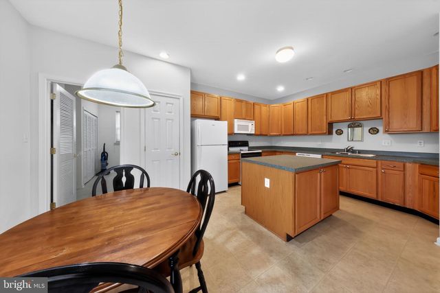 27 SPRINGMILL DR, Middletown, DE 19709