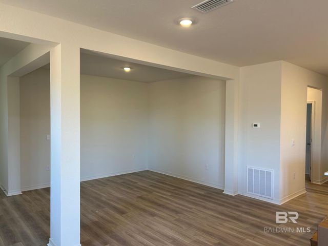 18127 Kent Circle, Foley, AL 36535