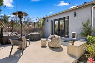 8102 Stewart Avenue, Westchester (los Angeles), CA 90045