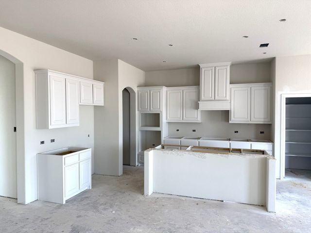 12980 Little Wolf Drive, Godley, TX 76044