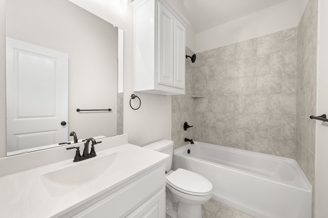 12980 Little Wolf Drive, Godley, TX 76044