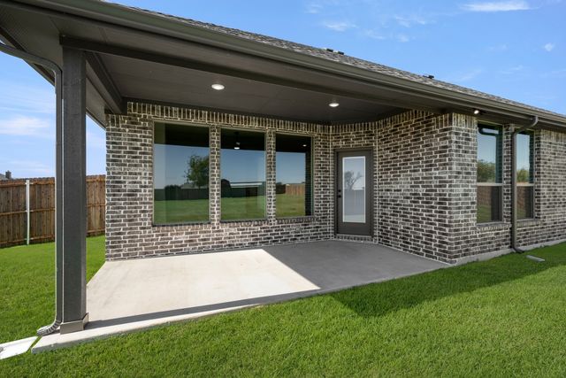 12980 Little Wolf Drive, Godley, TX 76044