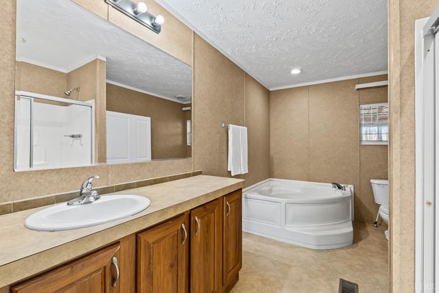 1690 Poorhouse Creek Road, Appomattox, VA 24522