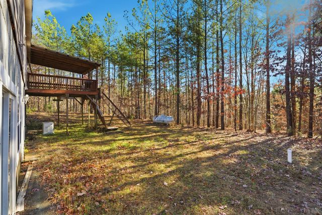 1690 Poorhouse Creek Road, Appomattox, VA 24522