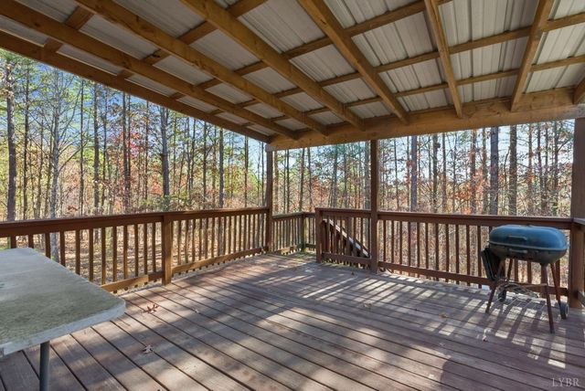 1690 Poorhouse Creek Road, Appomattox, VA 24522