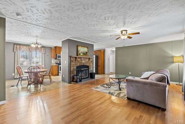 1690 Poorhouse Creek Road, Appomattox, VA 24522