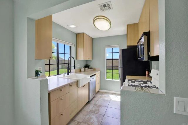 13315 Caminto Ciera 139, Rancho Penasquitos, CA 92129