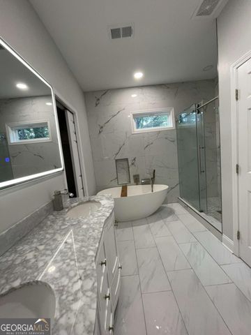 658 Darlington Circle NE, Atlanta, GA 30305