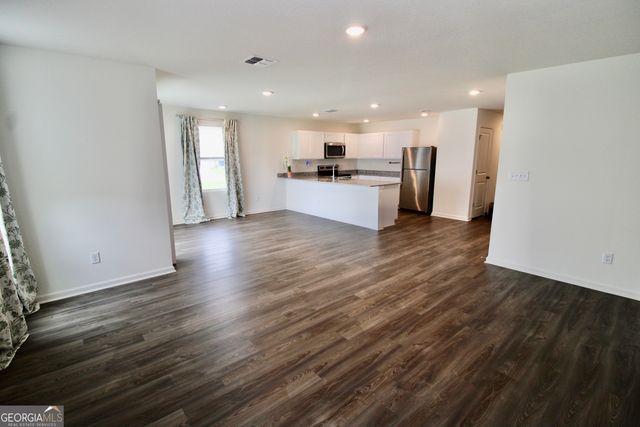 205 Landing Boulevard, Woodbine, GA 31569