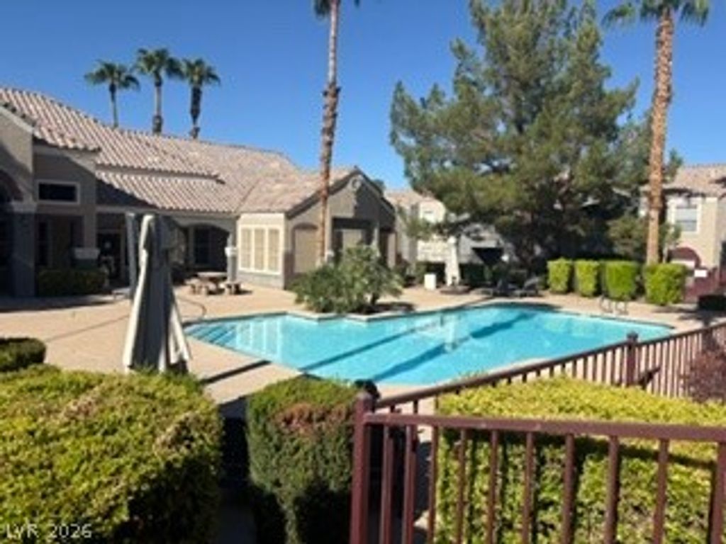 5055 West Hacienda Avenue 2041, Las Vegas, NV 89118 — photo 4