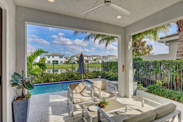 7184 Montereal Path, Lake Worth, FL 33463