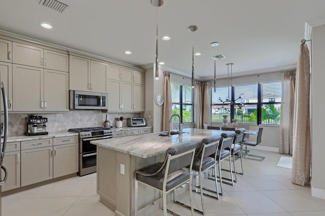 7184 Montereal Path, Lake Worth, FL 33463