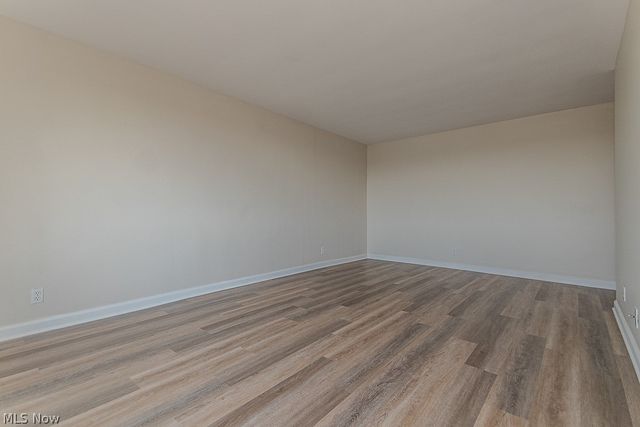 11850 Edgewater Drive 1002, Lakewood, OH 44107