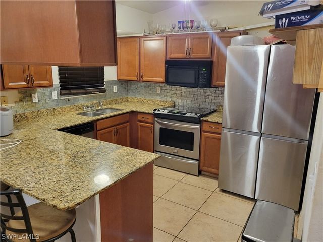 1750 24th AVE NE, Naples, FL 34120