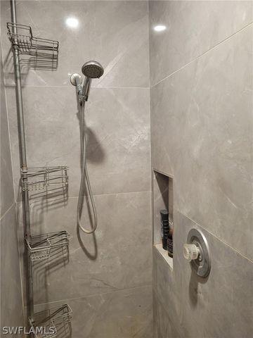 1750 24th AVE NE, Naples, FL 34120