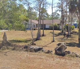 1750 24th AVE NE, Naples, FL 34120