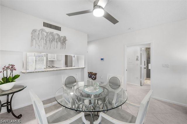 255 Park Shore DR 3-341, Naples, FL 34103