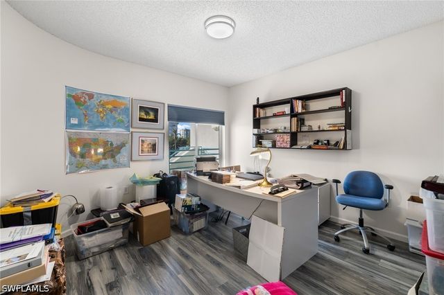 255 Park Shore DR 3-341, Naples, FL 34103