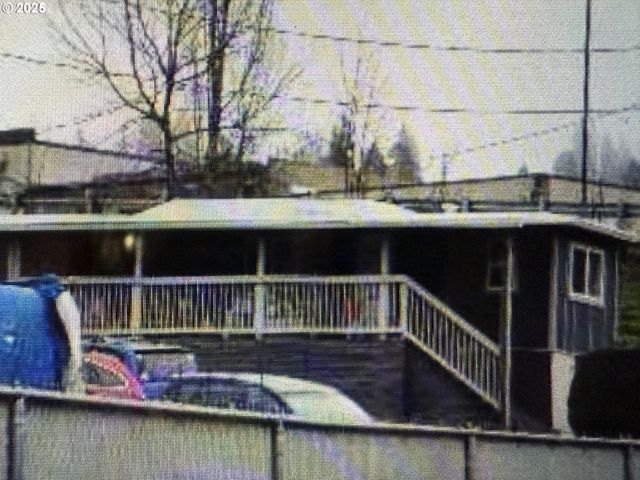 1713 Se MILL St, Roseburg, OR 97470