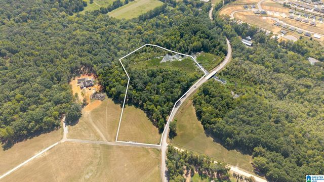 810 COUNTY ROAD 24, Alabaster, AL 35007