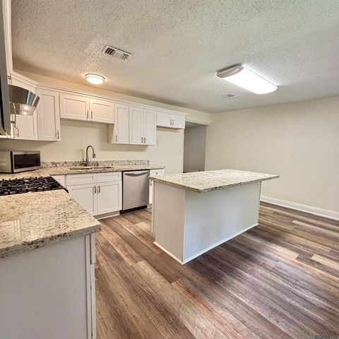 12390 Deck Blvd, Geismar, LA 70734