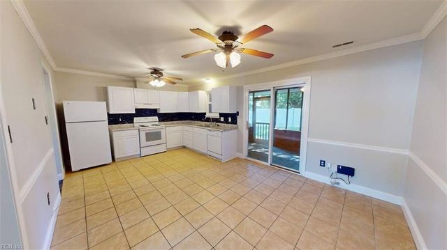 601 Cedar Springs CT, Virginia Beach, VA 23462