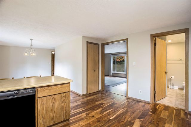 6371 Wood School Road, Freeport, MI 49325