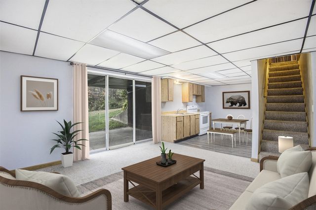 6371 Wood School Road, Freeport, MI 49325