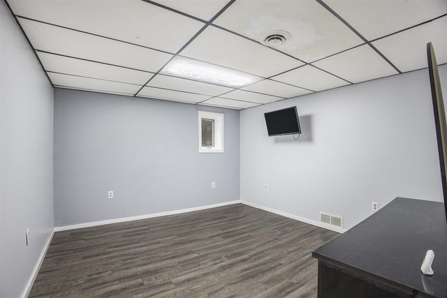 6371 Wood School Road, Freeport, MI 49325