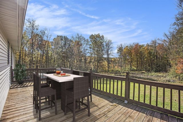 6371 Wood School Road, Freeport, MI 49325