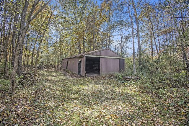 6371 Wood School Road, Freeport, MI 49325