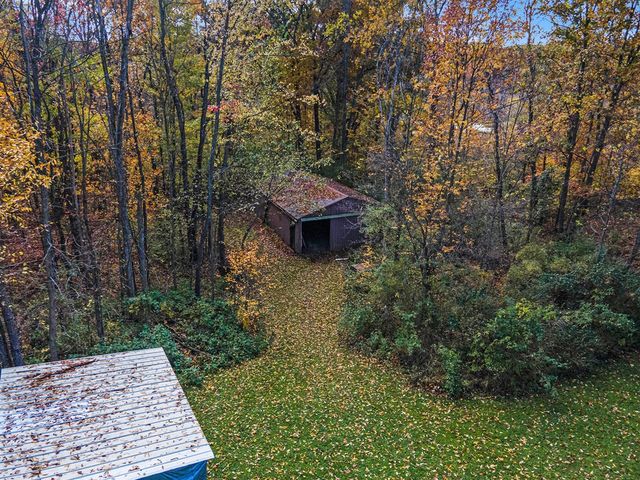 6371 Wood School Road, Freeport, MI 49325