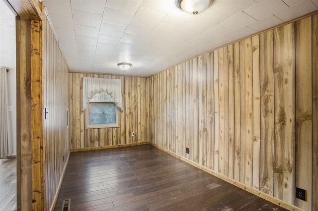 6371 Wood School Road, Freeport, MI 49325