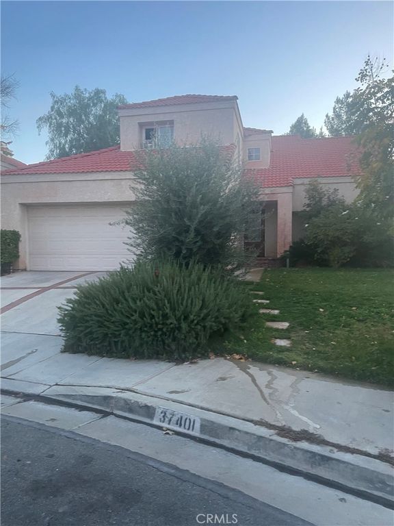 37401 Richmond, Palmdale, CA 93552