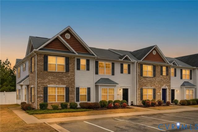 3803 Eagle Dr, Hopewell, VA 23860