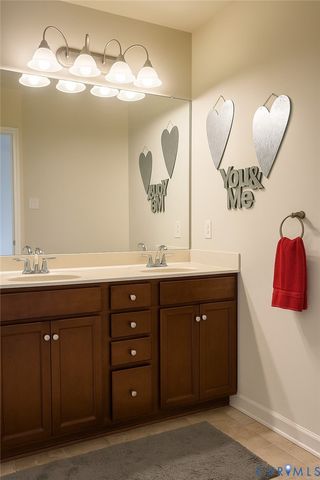 3803 Eagle Dr, Hopewell, VA 23860