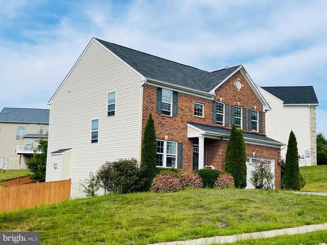 3214 FLEDGLING CIR, Woodbridge, VA 22193