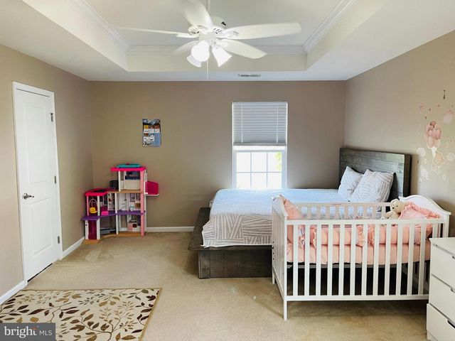 3214 FLEDGLING CIR, Woodbridge, VA 22193