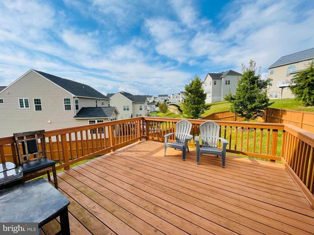 3214 FLEDGLING CIR, Woodbridge, VA 22193