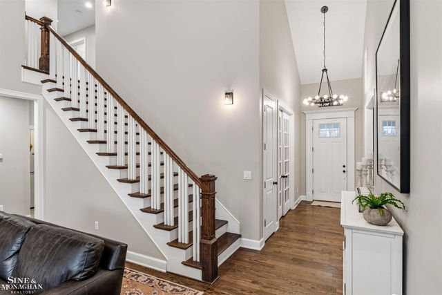 174 Kerby Road, Grosse Pointe Farms, MI 48236