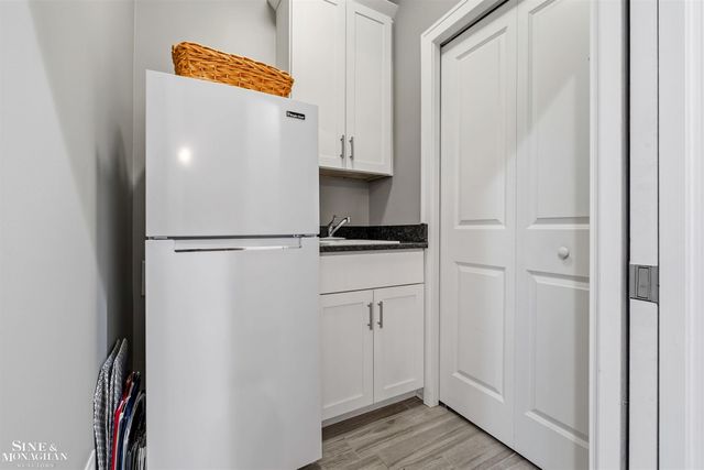 174 Kerby Road, Grosse Pointe Farms, MI 48236